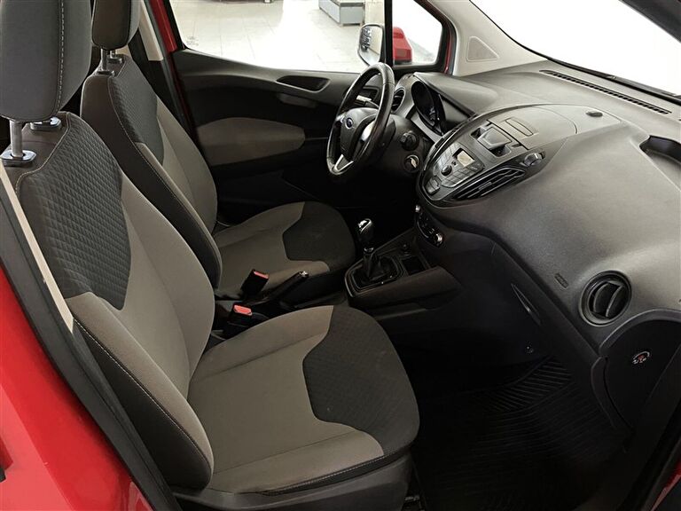 FORD TOURNEO COURIER