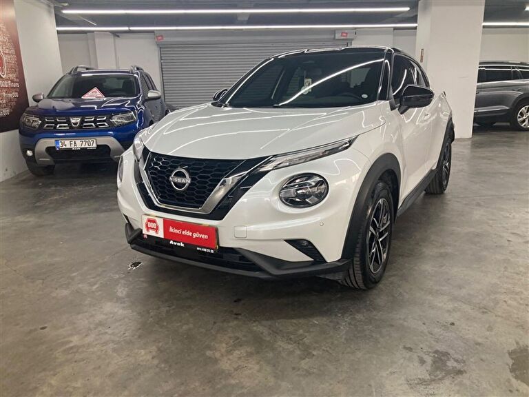 NISSAN JUKE