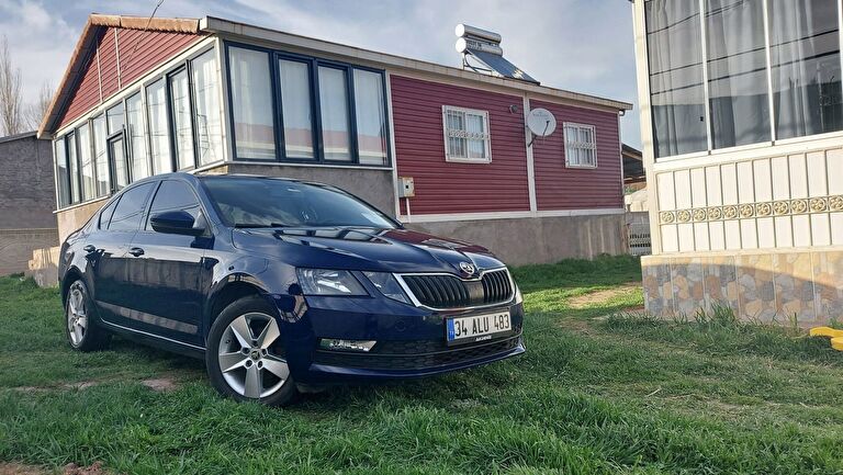SKODA OCTAVIA
