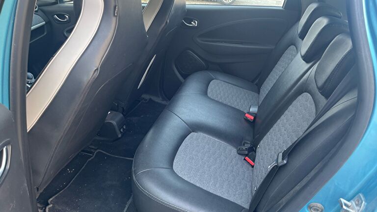RENAULT ZOE