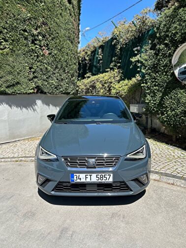 SEAT IBIZA