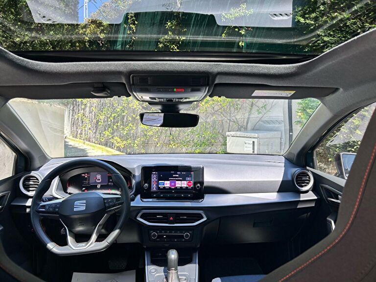 SEAT IBIZA