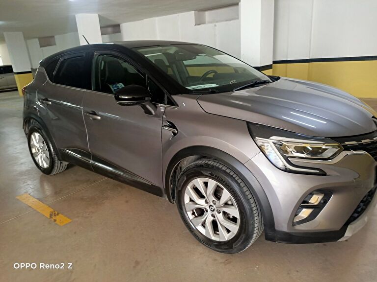 RENAULT CAPTUR