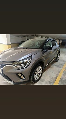 RENAULT CAPTUR