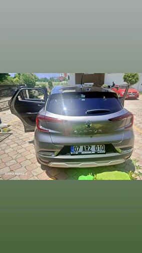 RENAULT CAPTUR