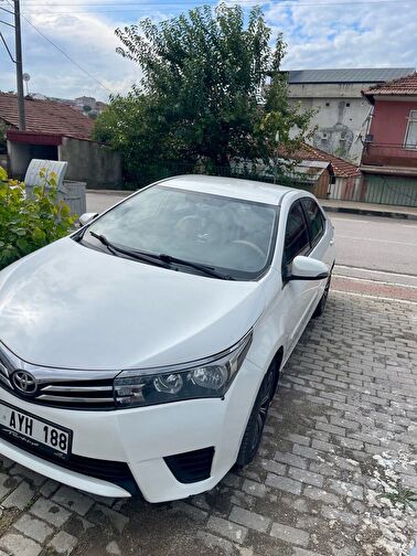 TOYOTA COROLLA