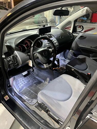 HONDA JAZZ