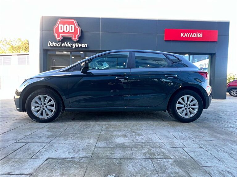 SEAT IBIZA