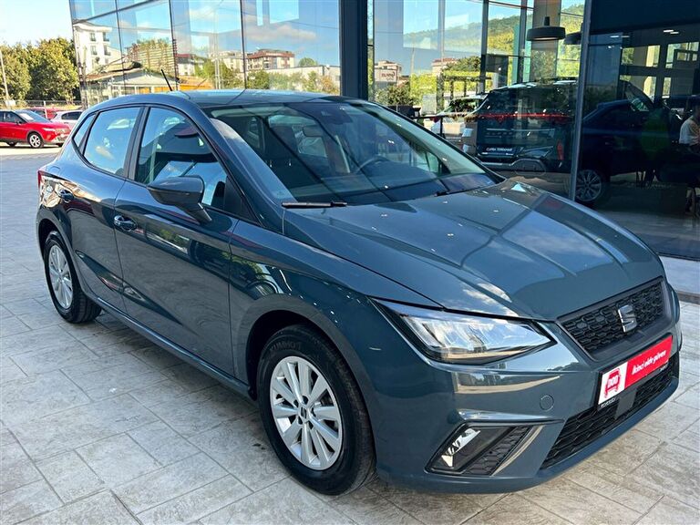 SEAT IBIZA