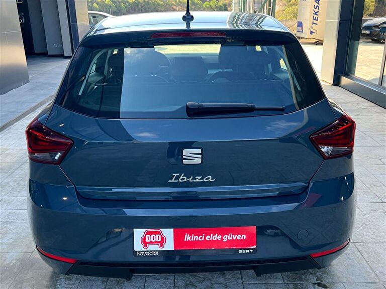 SEAT IBIZA