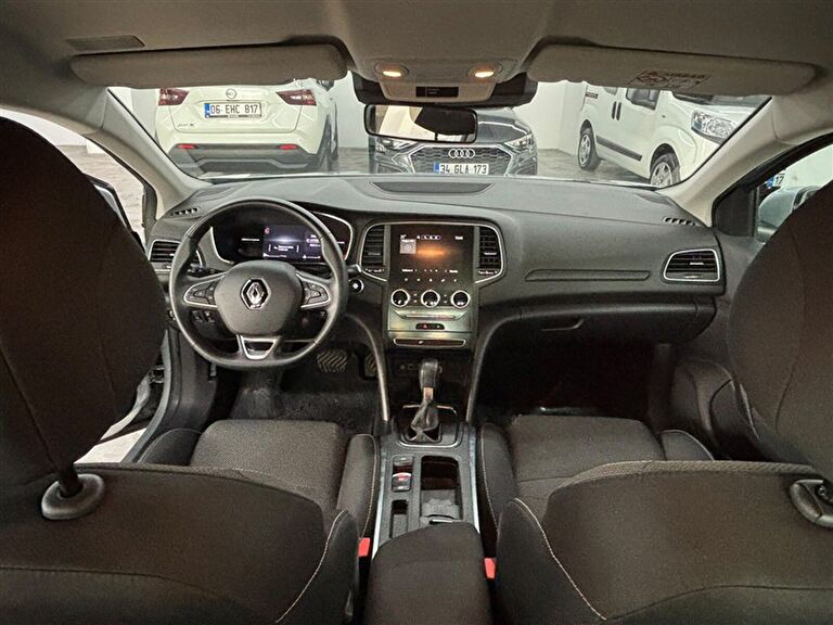 RENAULT MEGANE