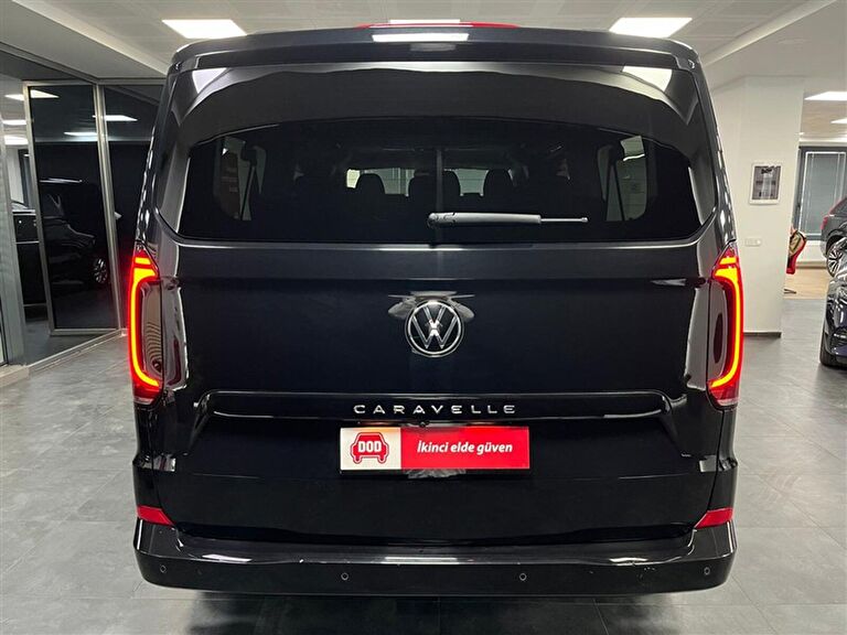 VOLKSWAGEN CARAVELLE