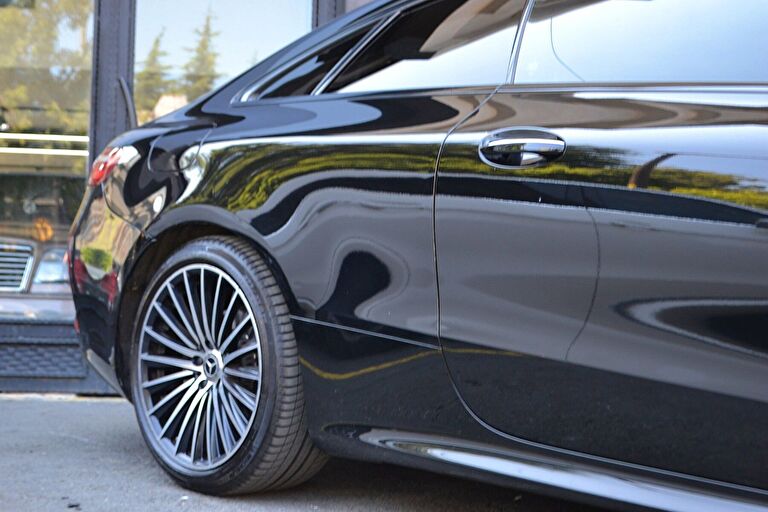 MERCEDES-BENZ E-SERISI