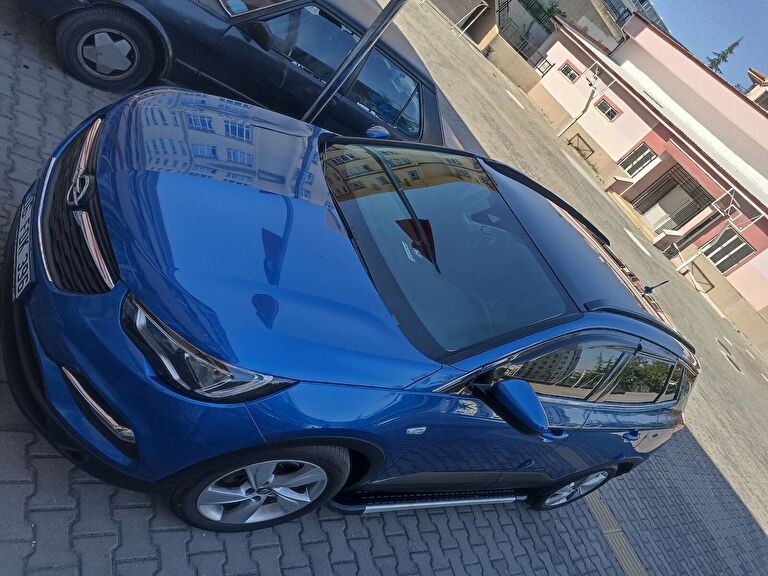 OPEL GRANDLAND X