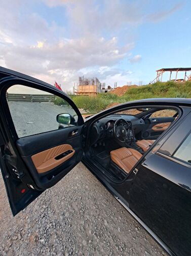ALFA ROMEO 159