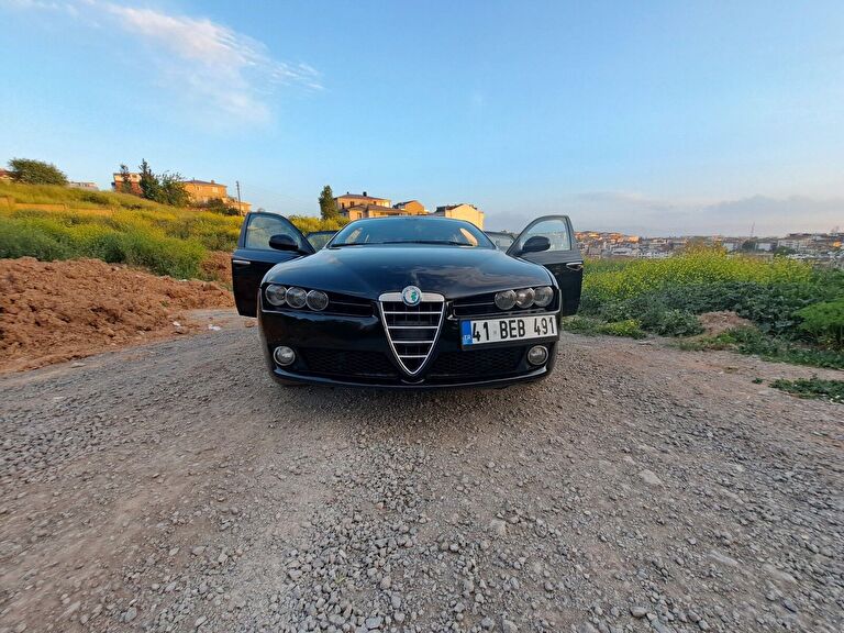 ALFA ROMEO 159