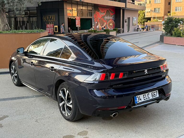 PEUGEOT 508