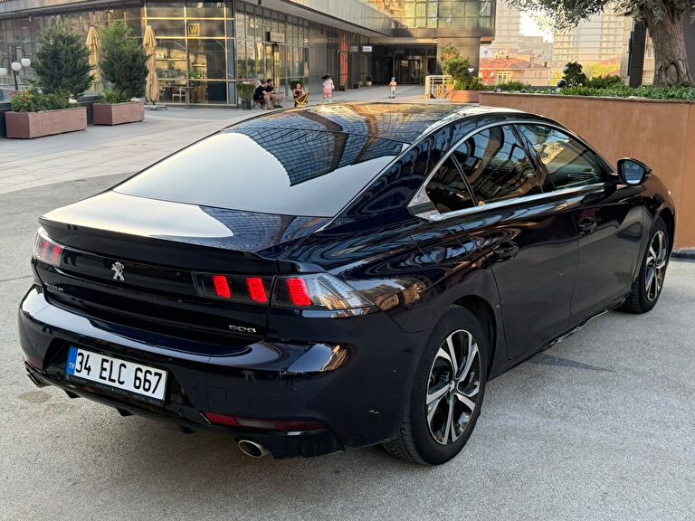 PEUGEOT 508
