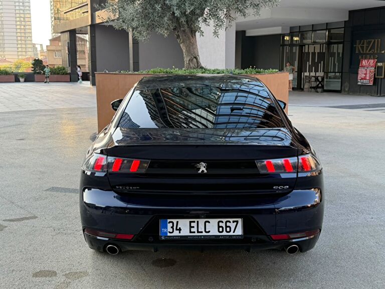 PEUGEOT 508