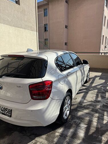BMW 1 SERISI