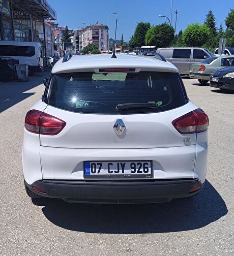 RENAULT CLIO SPORT TOURER