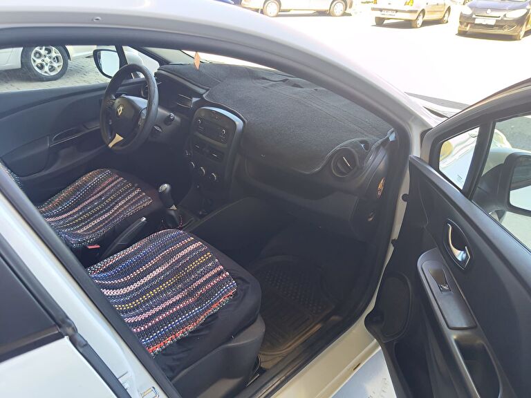RENAULT CLIO SPORT TOURER