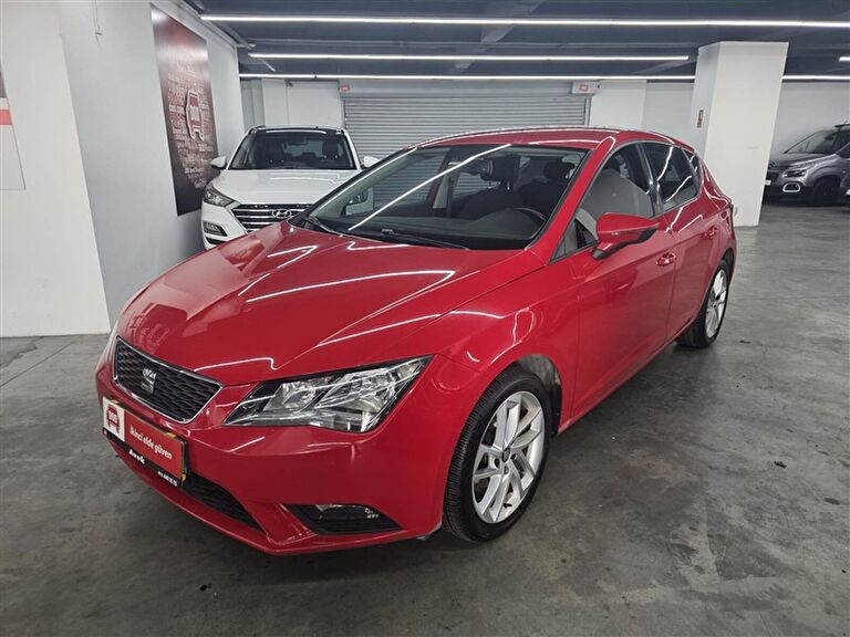 SEAT LEON