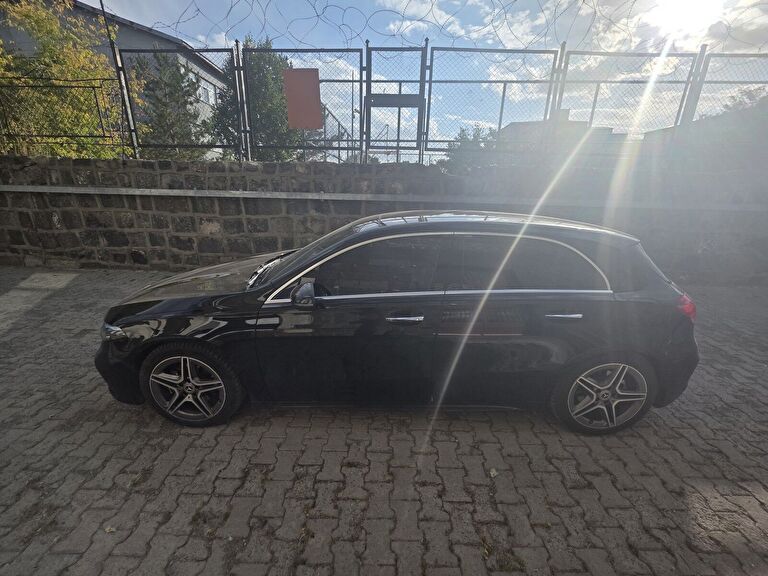 MERCEDES-BENZ A-SERISI