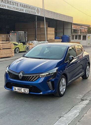 RENAULT CLIO