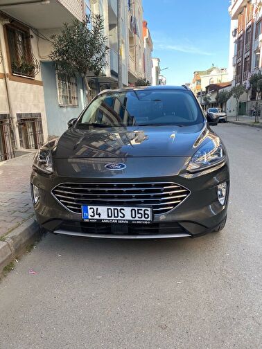 FORD KUGA