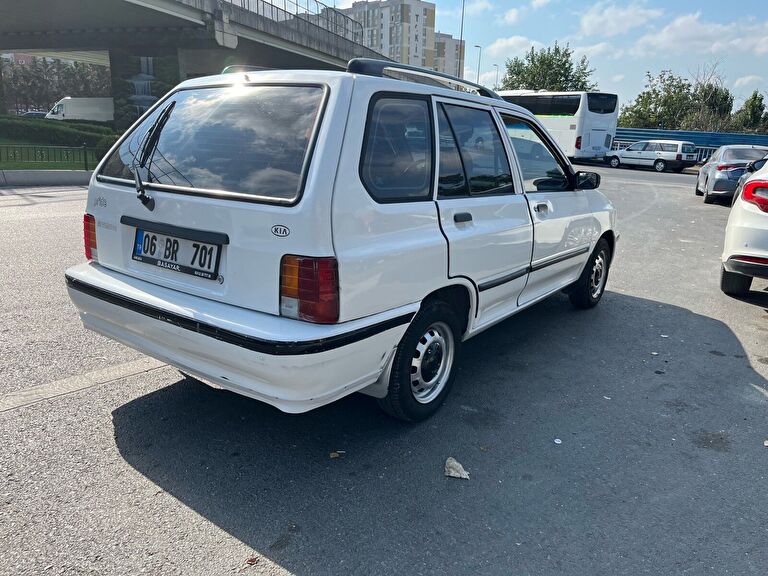 KIA PRIDE