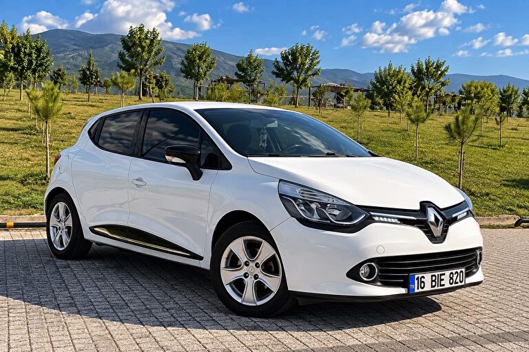 RENAULT CLIO