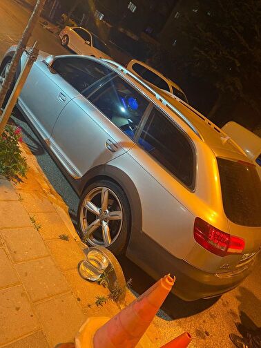 AUDI A6 ALLROAD QUATTRO