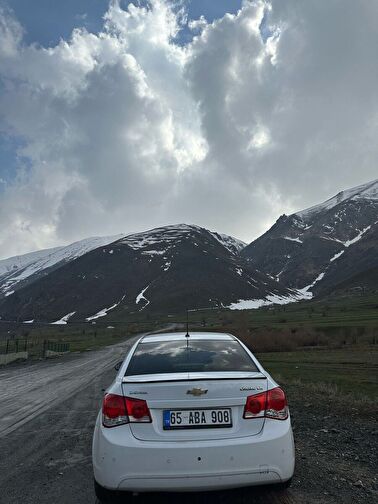CHEVROLET CRUZE