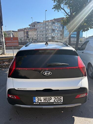 HYUNDAI BAYON