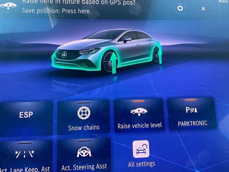 MERCEDES-BENZ EQE