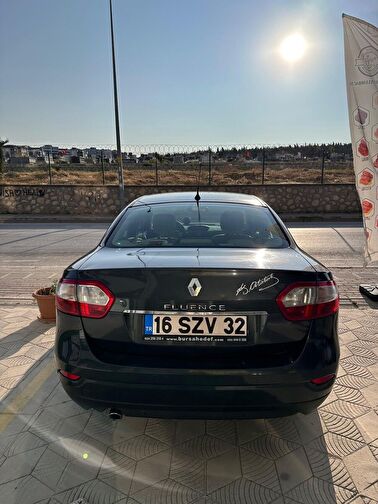 RENAULT FLUENCE