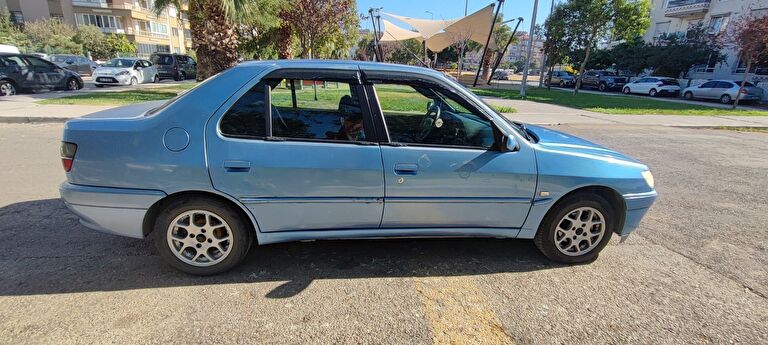 PEUGEOT 306