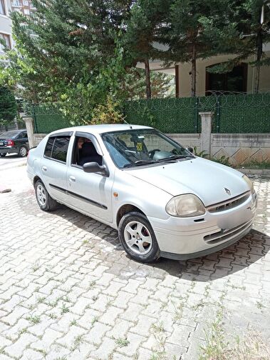 RENAULT CLIO SYMBOL