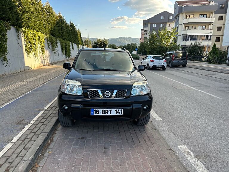 NISSAN X-TRAIL