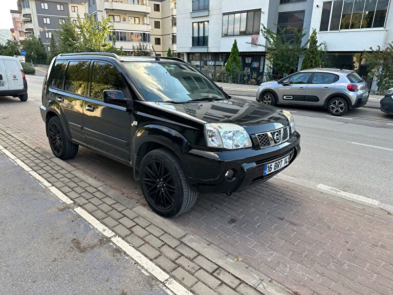 NISSAN X-TRAIL