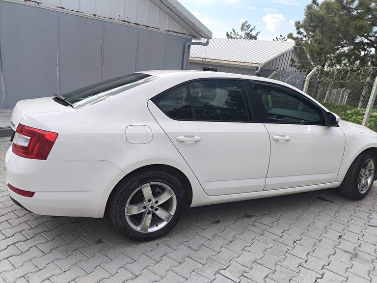 SKODA OCTAVIA