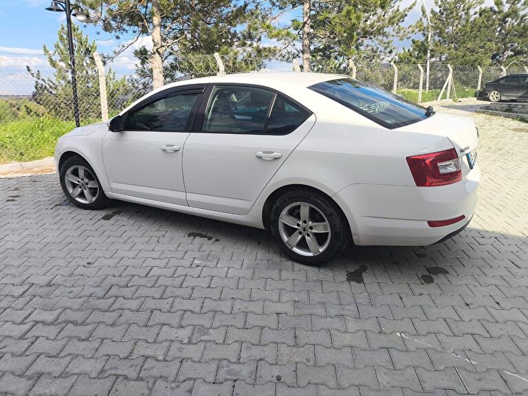 SKODA OCTAVIA