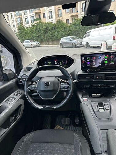 PEUGEOT RIFTER