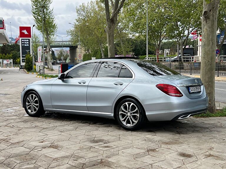 MERCEDES-BENZ C-SERISI