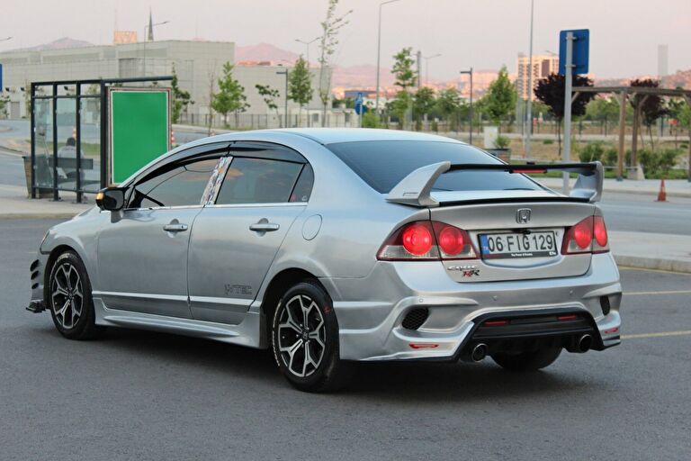 HONDA CIVIC
