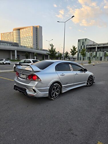 HONDA CIVIC
