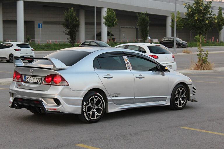 HONDA CIVIC