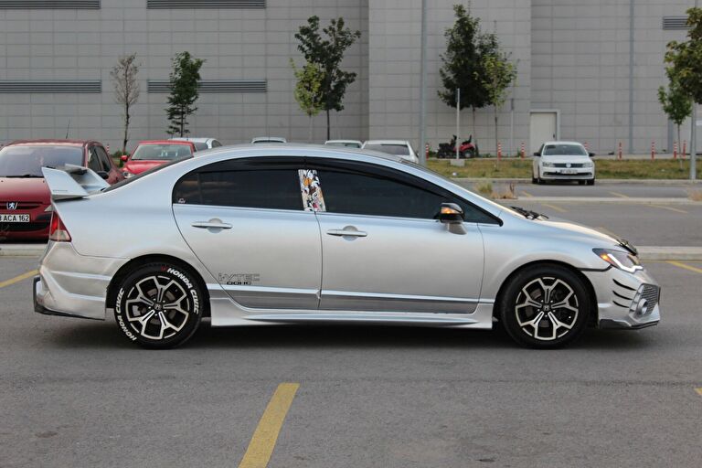 HONDA CIVIC