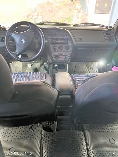 PEUGEOT 306